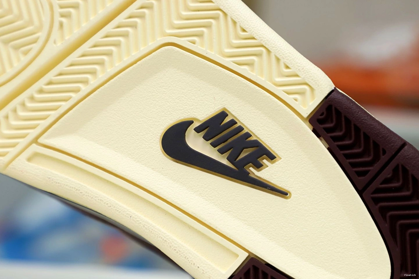 AIR AM 4 JORDAN 0318